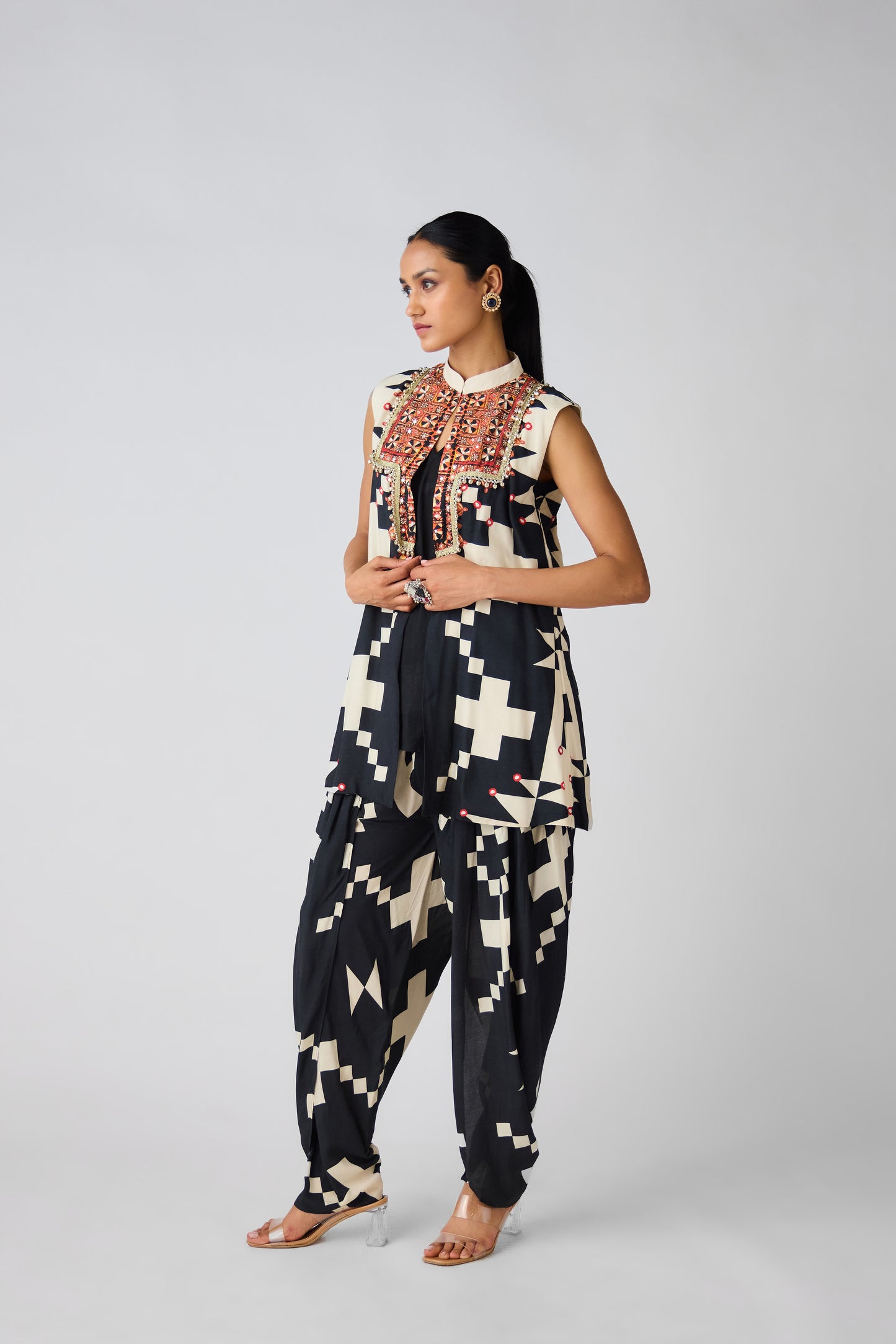 Black Abstract Print Crepe Kurta Set